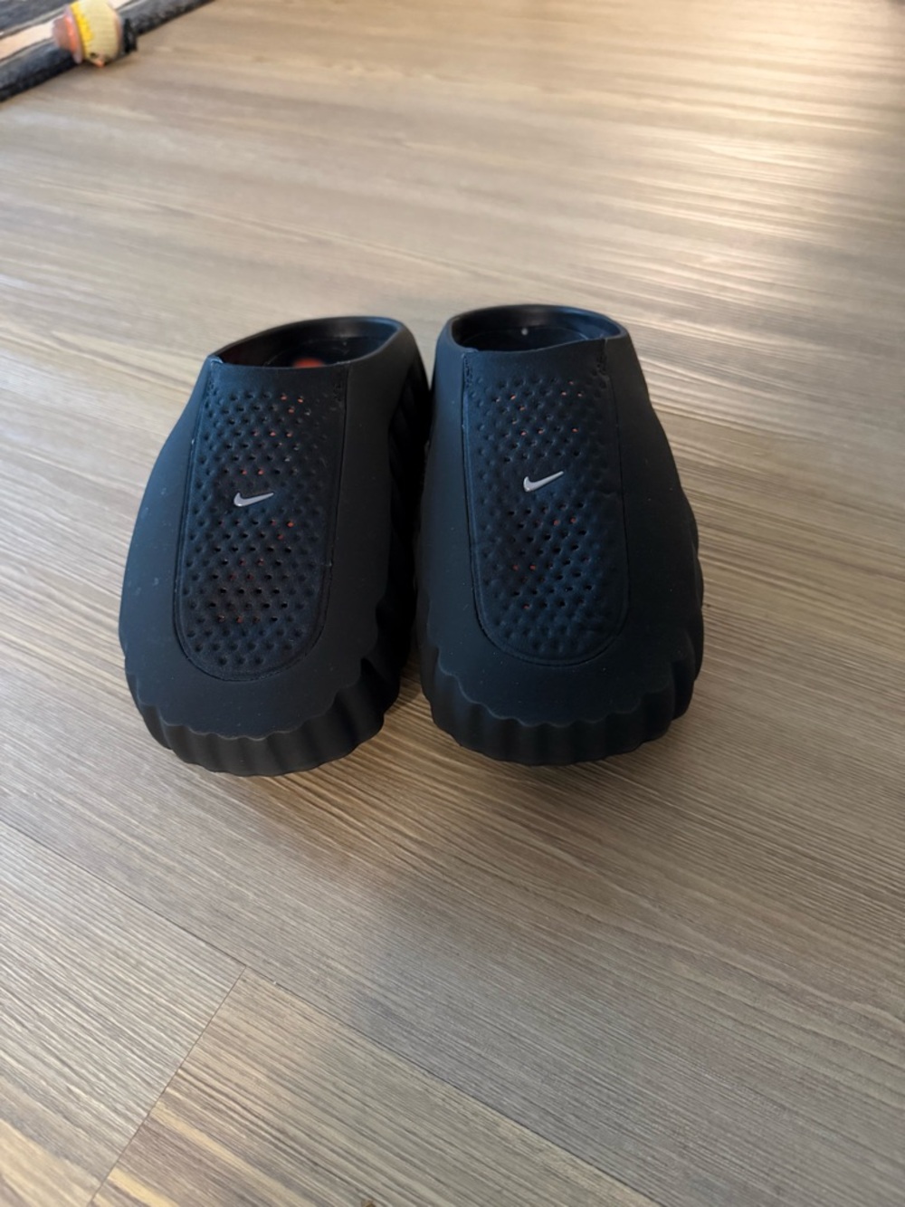 Nike mind 001 mules, color black, M size 7, W size 8 - Picture 7 of 10